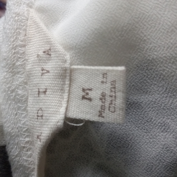 Adiva White Gauzy Material with Eyelash Lace Over Yoke Size Med - Picture 6 of 6